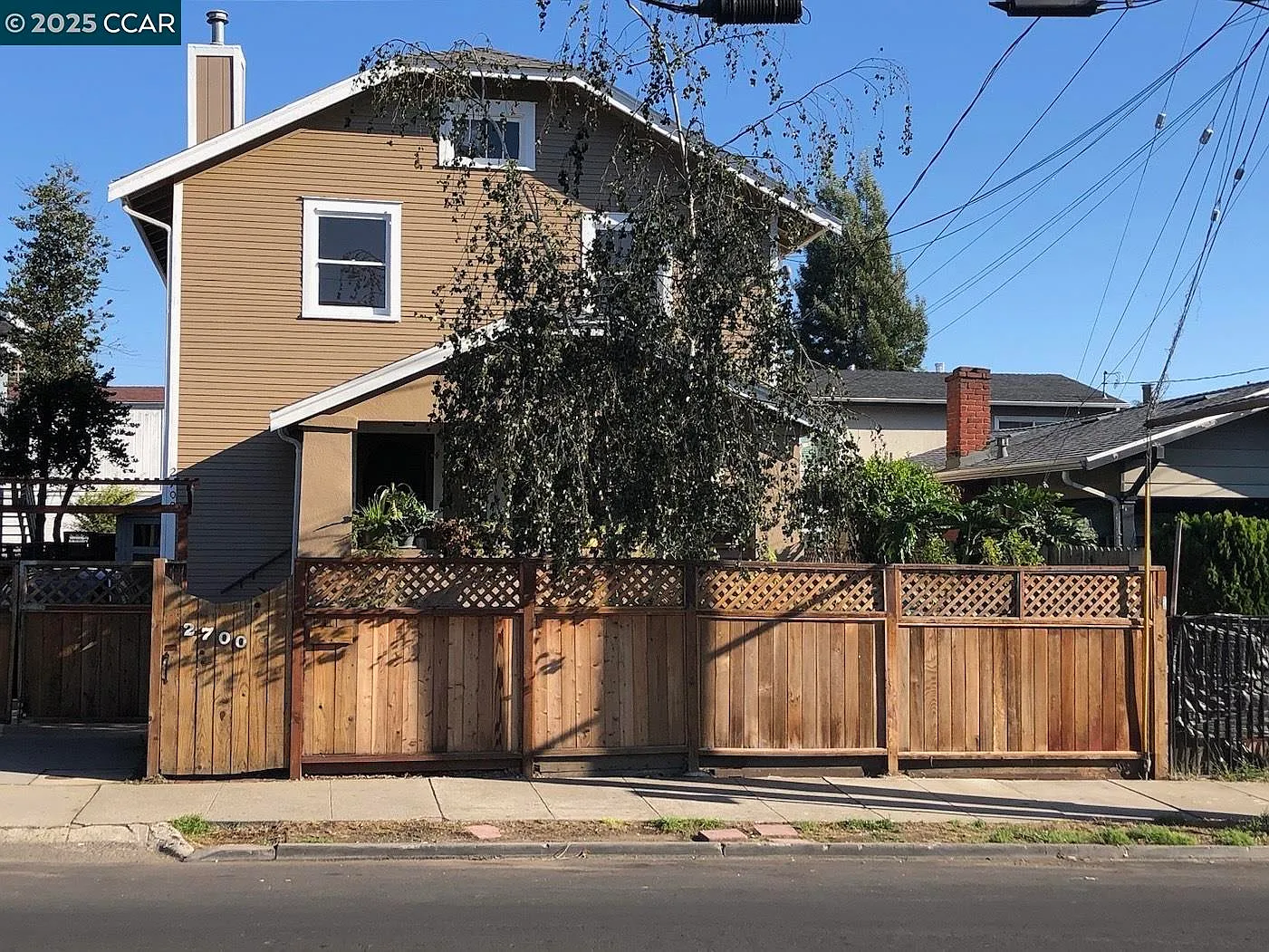 2700 Coolidge Ave photo 1