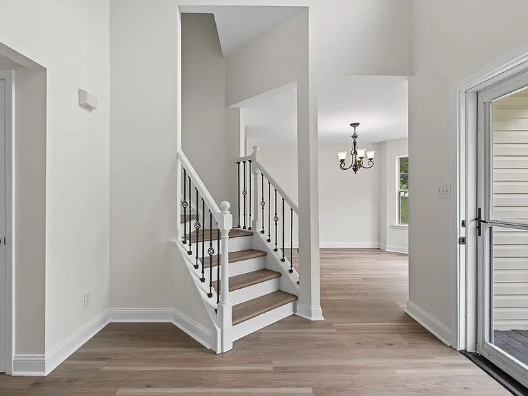 3881 Shenandoah Dr — Photo 11
