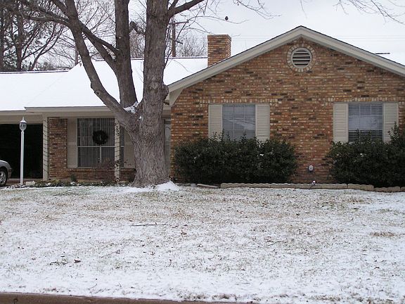 4th image of 1703 Aberdeen Dr