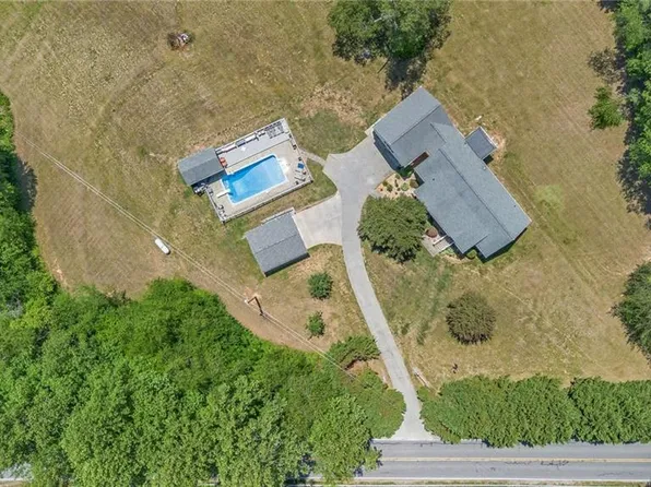 10755 N State Highway 16, Millers Creek, NC 28651