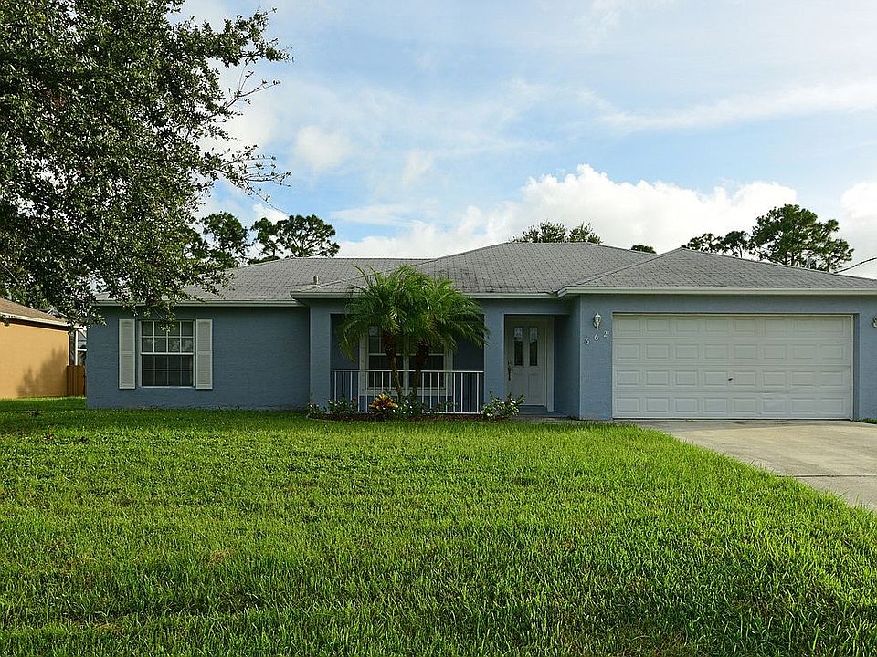 1st image of 662 SE Walters Ter