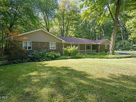 2nd image of 12647 Shaffer Rd
