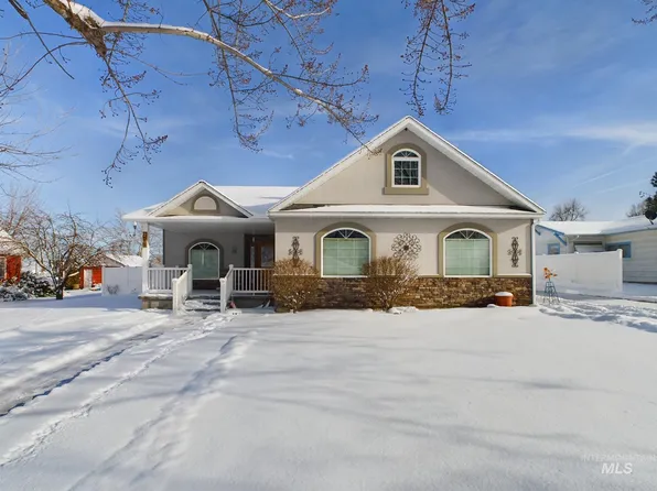 215 Park St, Grangeville, ID 83530