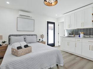2905 W Collins St #2, Tampa, FL 33607