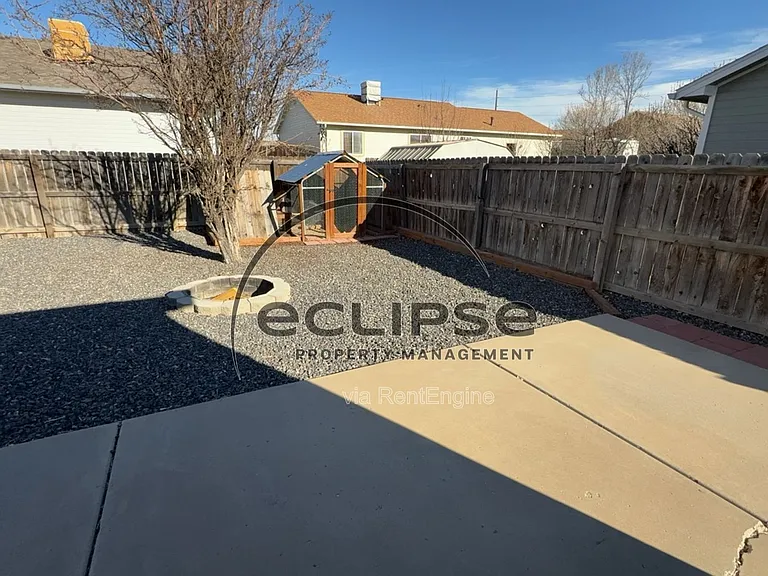 464 Tara Dr — Photo 31