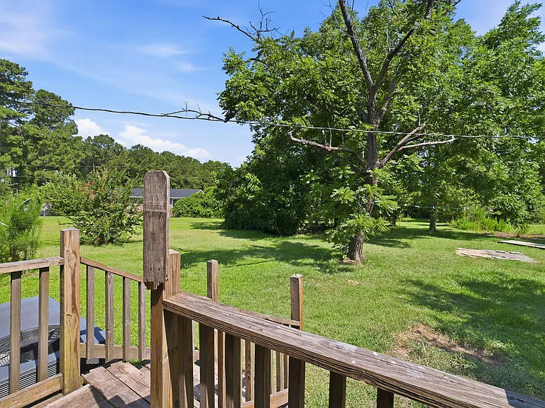 6112 Nazarene Rd — Photo 18