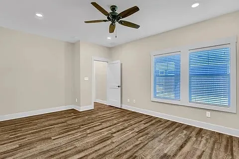 412 Carneros Dr — Photo 11
