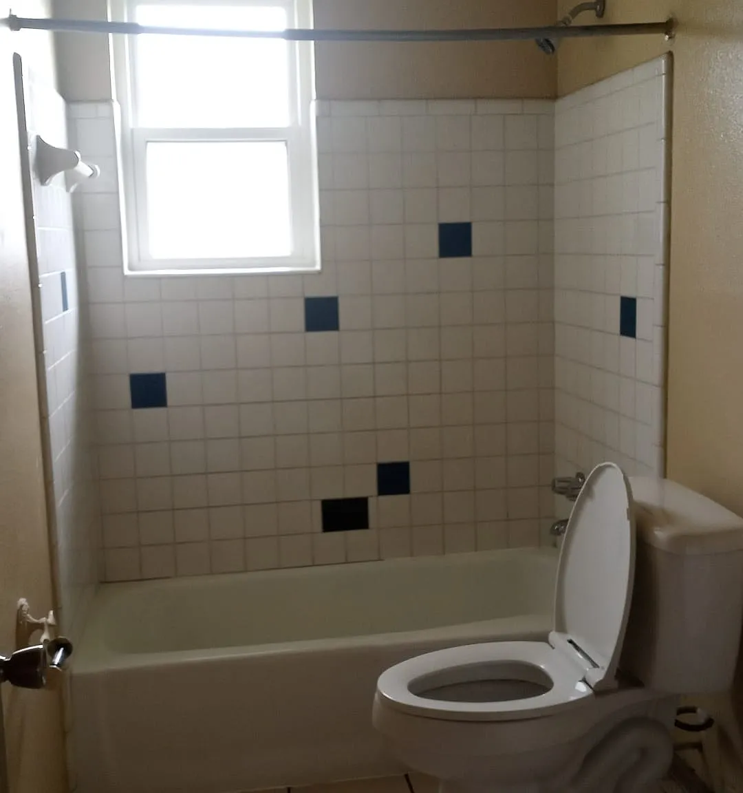 2 bed, 1100 sqft, $1,200 — Photo 4