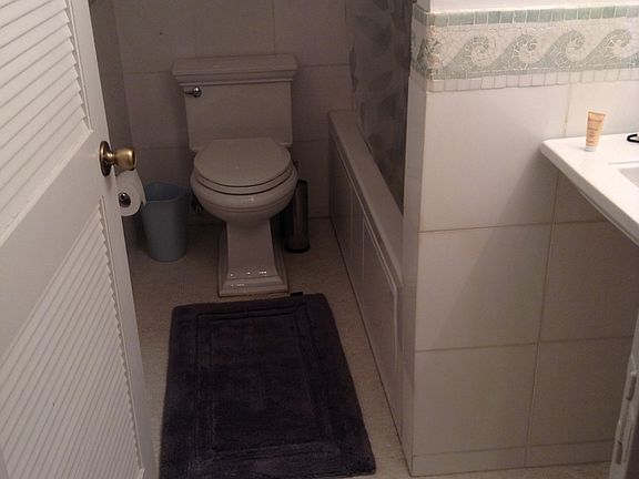 3rd image of 3008 Laguna St