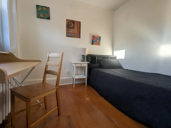 138 S Peach St, Philadelphia, PA 19139