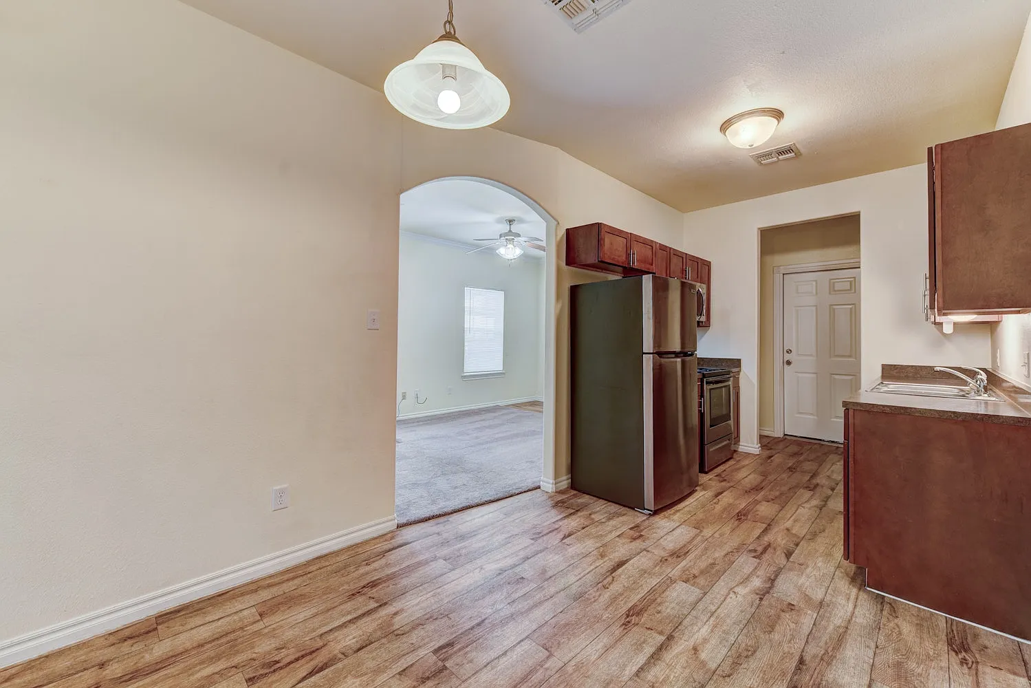 Geronimo Wind Apartments LLC — Photo 3