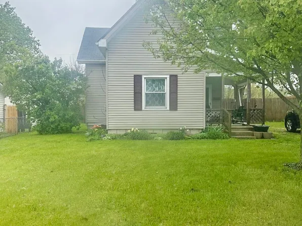 1307 S Prairie St, Frankfort, IN 46041