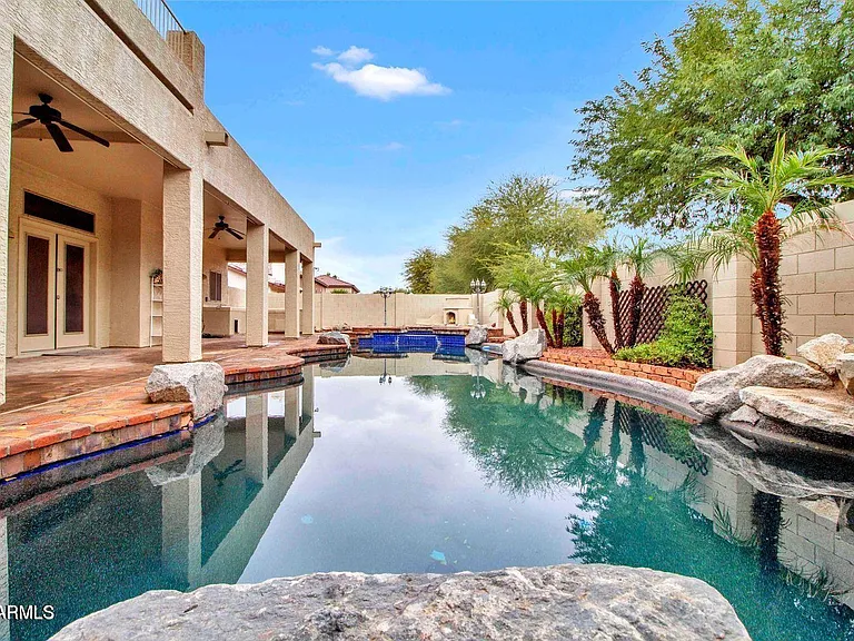 4853 S Newport St — Photo 16