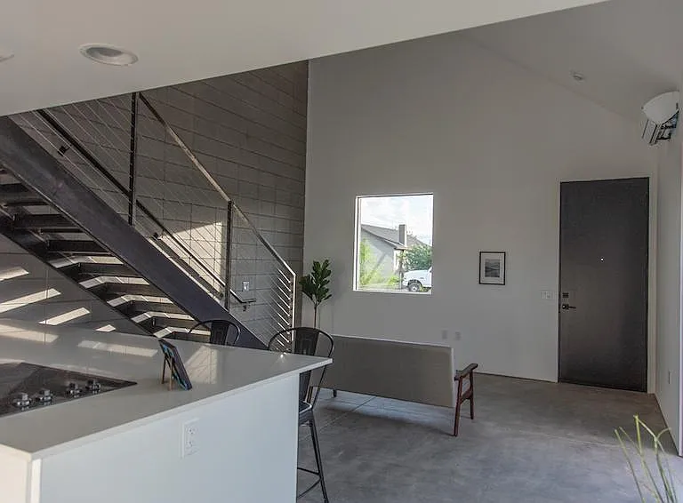 402 N 13th St #4 — Photo 9