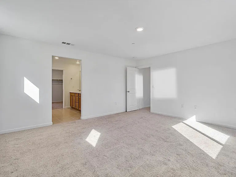 5319 Hames Valley Ln — Photo 29