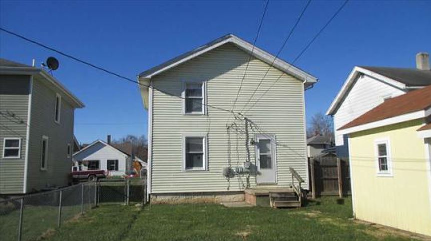 2nd image of 2320 Iowa Ave