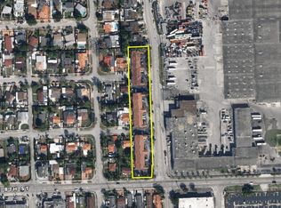 700 SE 9th Ct APT 204, Hialeah, FL 33010
