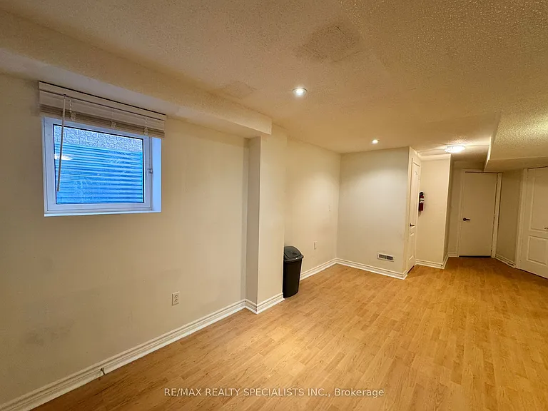 5475 Freshwater Dr #BASEMENT — Photo 8