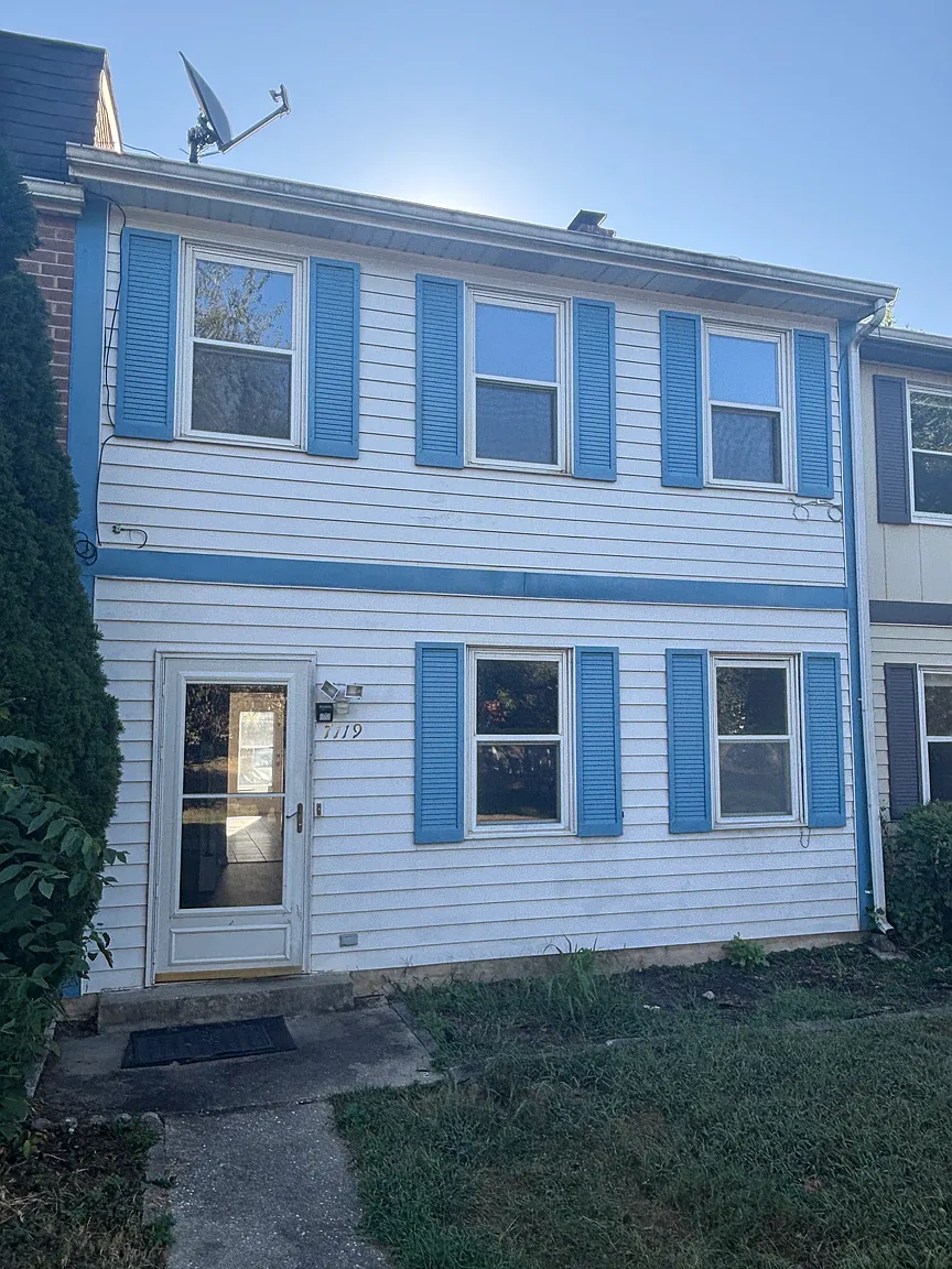 7119 Salem Park Cir photo 1