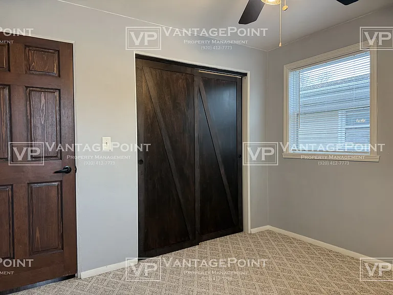 826 N Hawthorne Dr — Photo 11