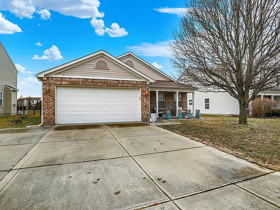 2nd image of 4318 Ballybay Ln