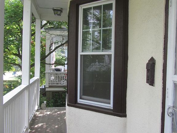 full covered front porch