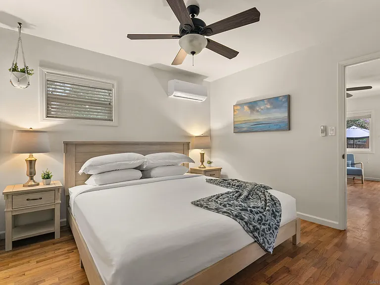 1453 Thomas Ave — Photo 14