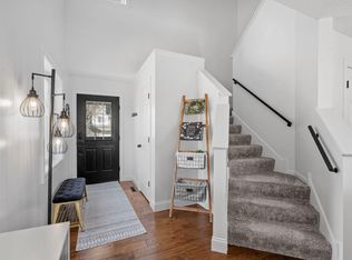 495 Pleasant Ct, Chaska, MN 55318