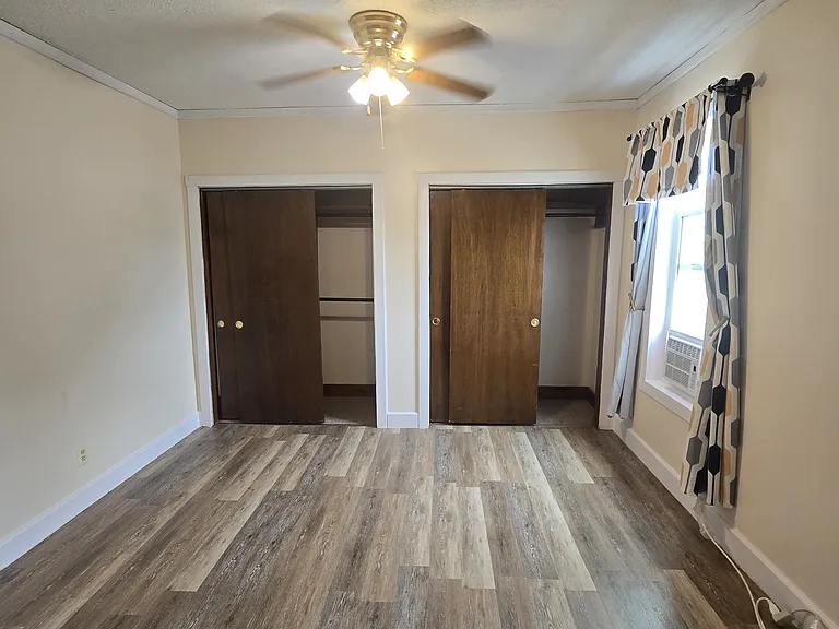 906 N Monroe St #3 — Photo 4
