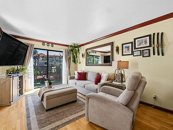 3rd image of 1195 Kenwal Road #C