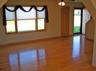 761 Sojourn Rd, New Lenox, IL 60451