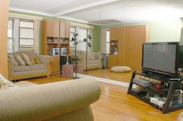 Sold by Fillmore | media 5