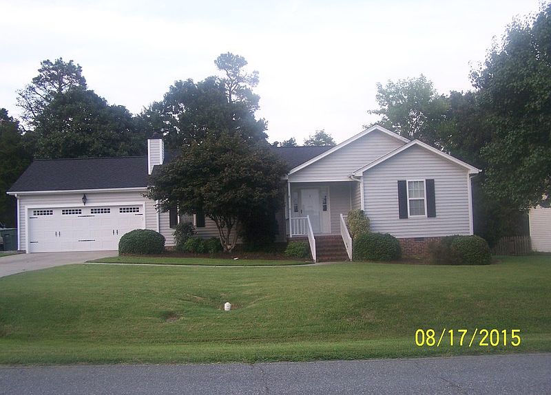 1st image of 715 Rockwood Dr