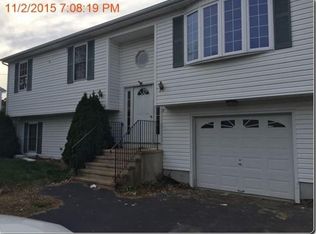 54 Fordney St, Fall River, MA 02720