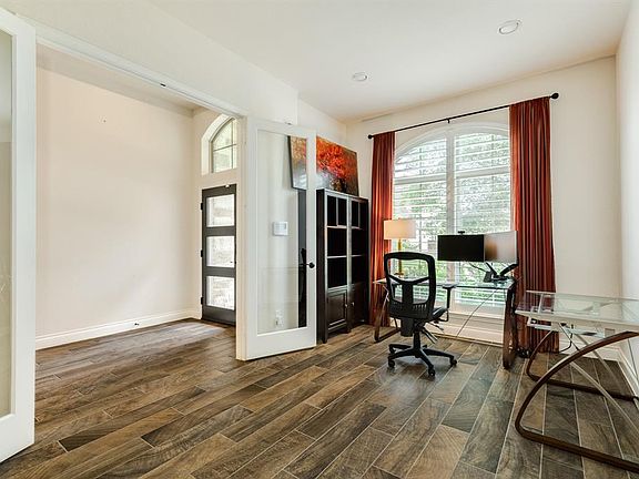 4th image of 10318 Granite Ct