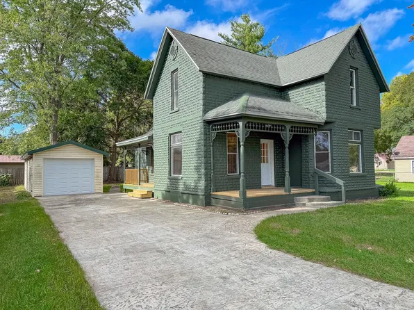 207 W Washington St, Coleman, MI 48618