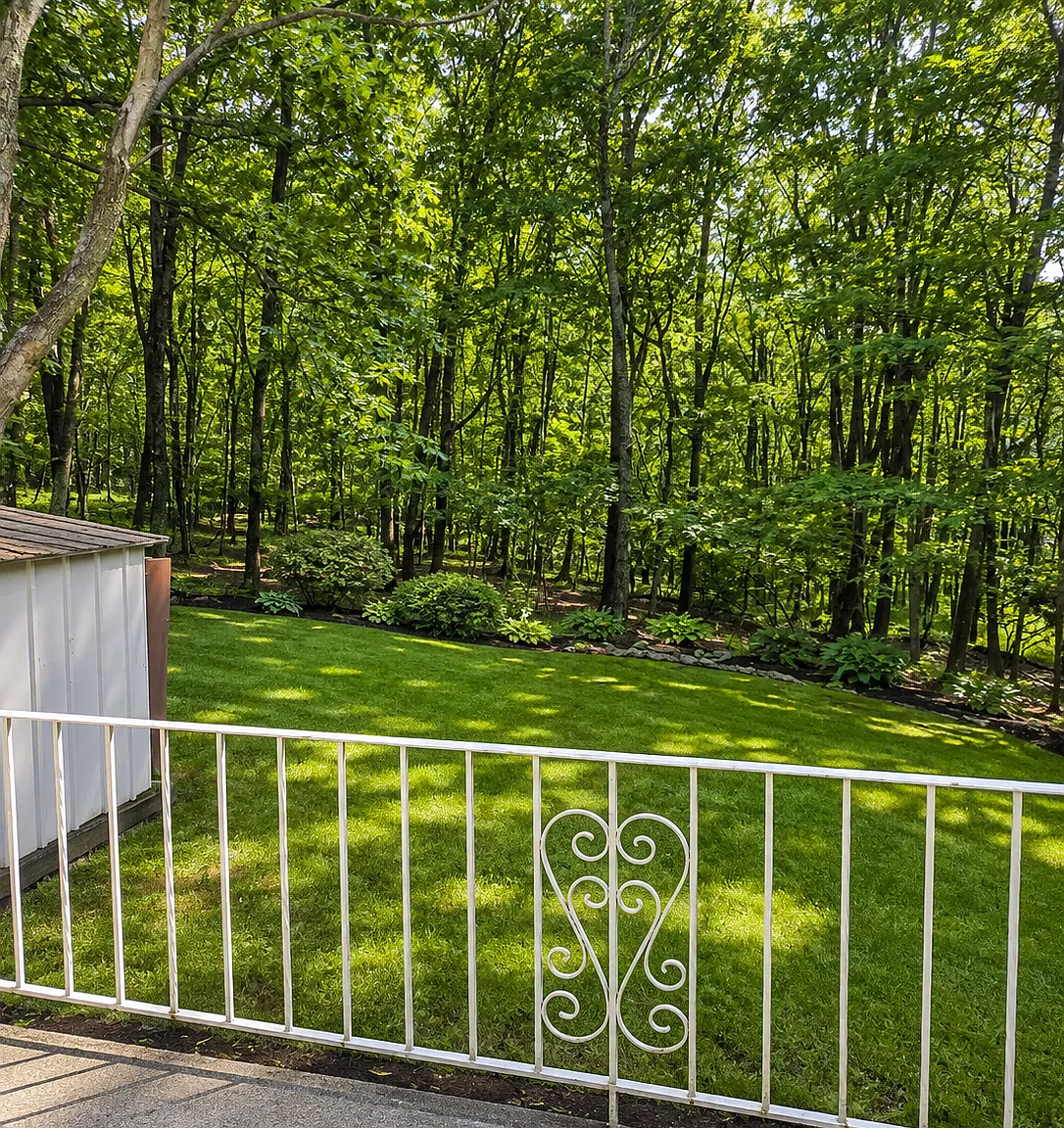8 Laurel Lane - 1 — Photo 4
