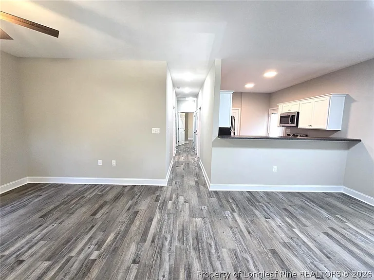2123 Burnett Ave — Photo 9