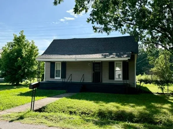 134 Tuxedo Dr, Covington, TN 38019