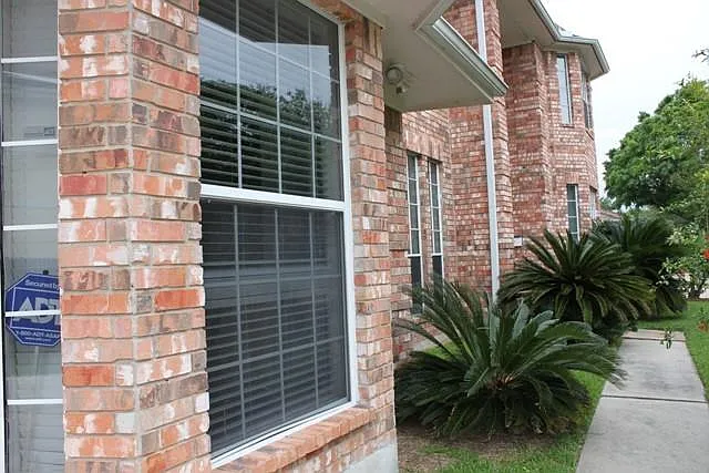 9715 Atwell Dr — Photo 3