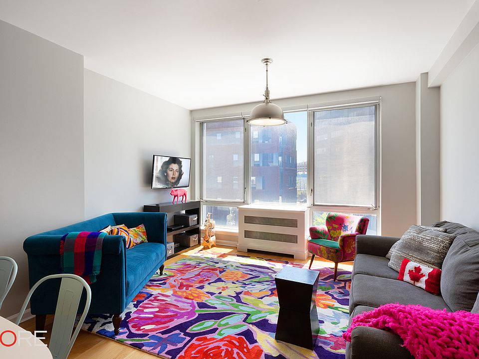 1st image of 13-11 Jackson Ave #5B