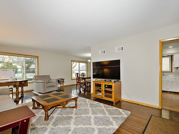 2nd image of 8140 Kedvale Ave