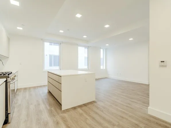 477 Broadway image 6 of 33