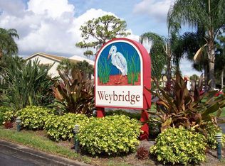 4662 Weybridge St #8, Sarasota, FL 34235