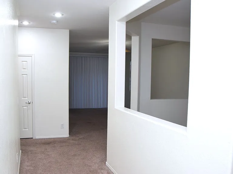 6235 Shamrock Lake Ave — Photo 5
