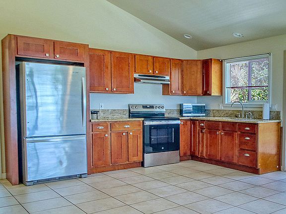 3rd image of 4632 Laukona St #B