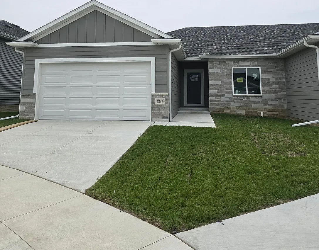 Newly Constructed Spacious Townhome — Photo 1