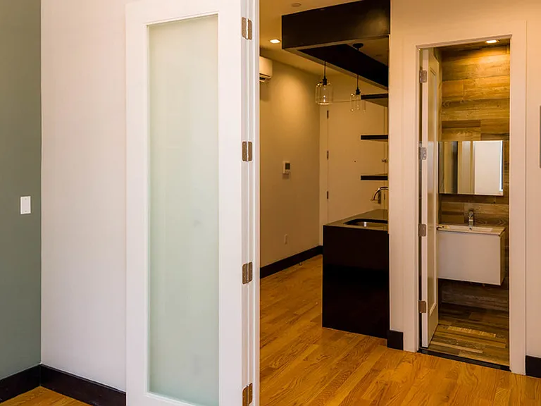 277 Irving Ave #2B — Photo 3