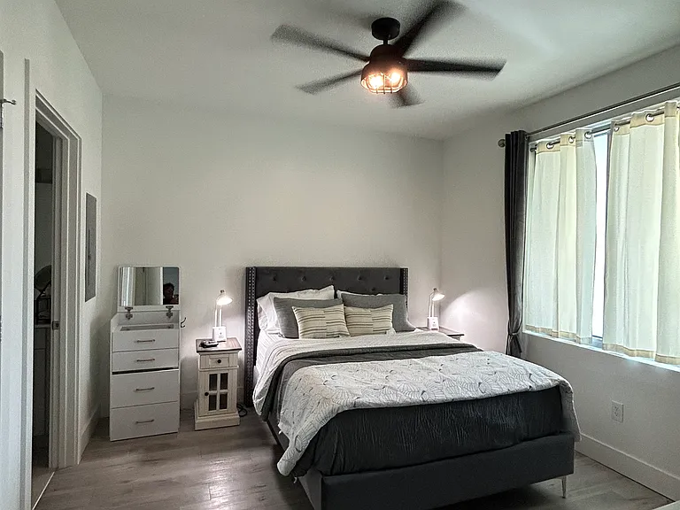 1703 N Tamiami Trl #510 — Photo 25