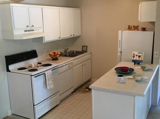 1717 Nemoke Trl APT 6, Haslett, MI 48840